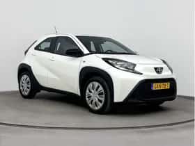 Toyota Aygo X (2024) thumbnail 1