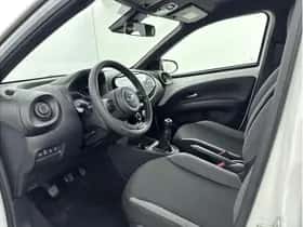 Toyota Aygo X (2024) thumbnail 14