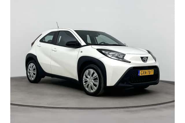 Toyota Aygo X (2024) thumbnail 1