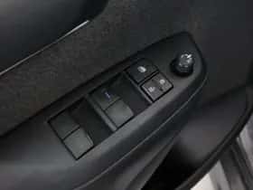 Toyota Yaris (2021) thumbnail 20