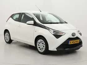 Toyota Aygo (2021) thumbnail 1