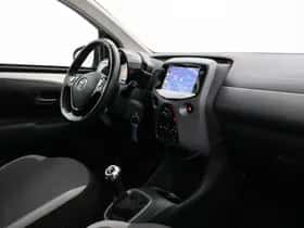 Toyota Aygo (2021) thumbnail 30