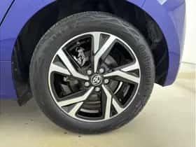 Toyota Yaris (2025) thumbnail 7