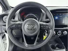 Toyota Aygo X (2025) thumbnail 16