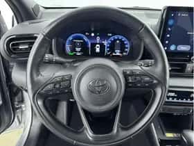 Toyota Yaris (2024) thumbnail 17