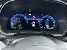 Toyota Yaris (2024) thumbnail 3