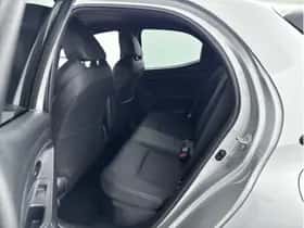 Toyota Yaris (2024) thumbnail 22