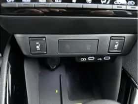 Toyota Yaris (2024) thumbnail 5