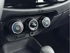 Toyota Aygo X (2024) thumbnail 8
