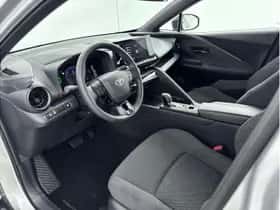 Toyota C-HR (2024) thumbnail 18