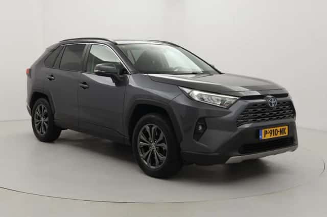 Toyota RAV4 (2022) thumbnail 1