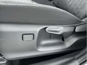 Toyota Yaris (2025) thumbnail 16