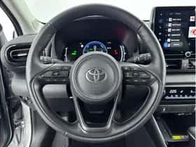 Toyota Yaris (2025) thumbnail 17
