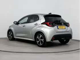 Toyota Yaris (2025) thumbnail 4