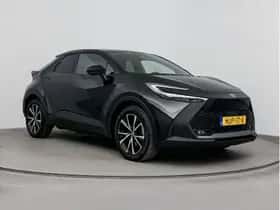 Toyota C-HR (2025) thumbnail 1