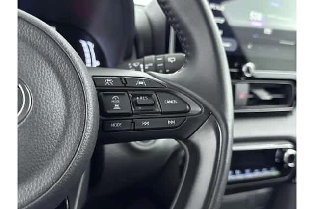 Toyota Yaris (2025) thumbnail 6
