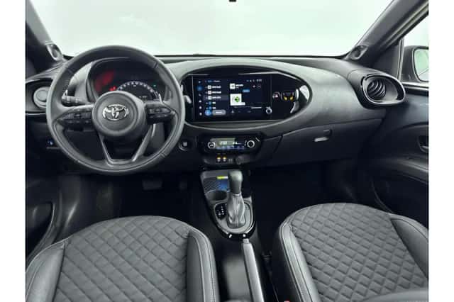 Toyota Aygo X (2024) thumbnail 2