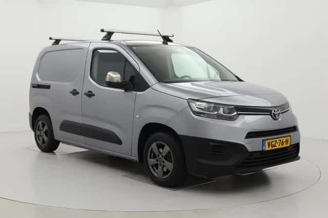 Toyota Proace (2020) thumbnail 1