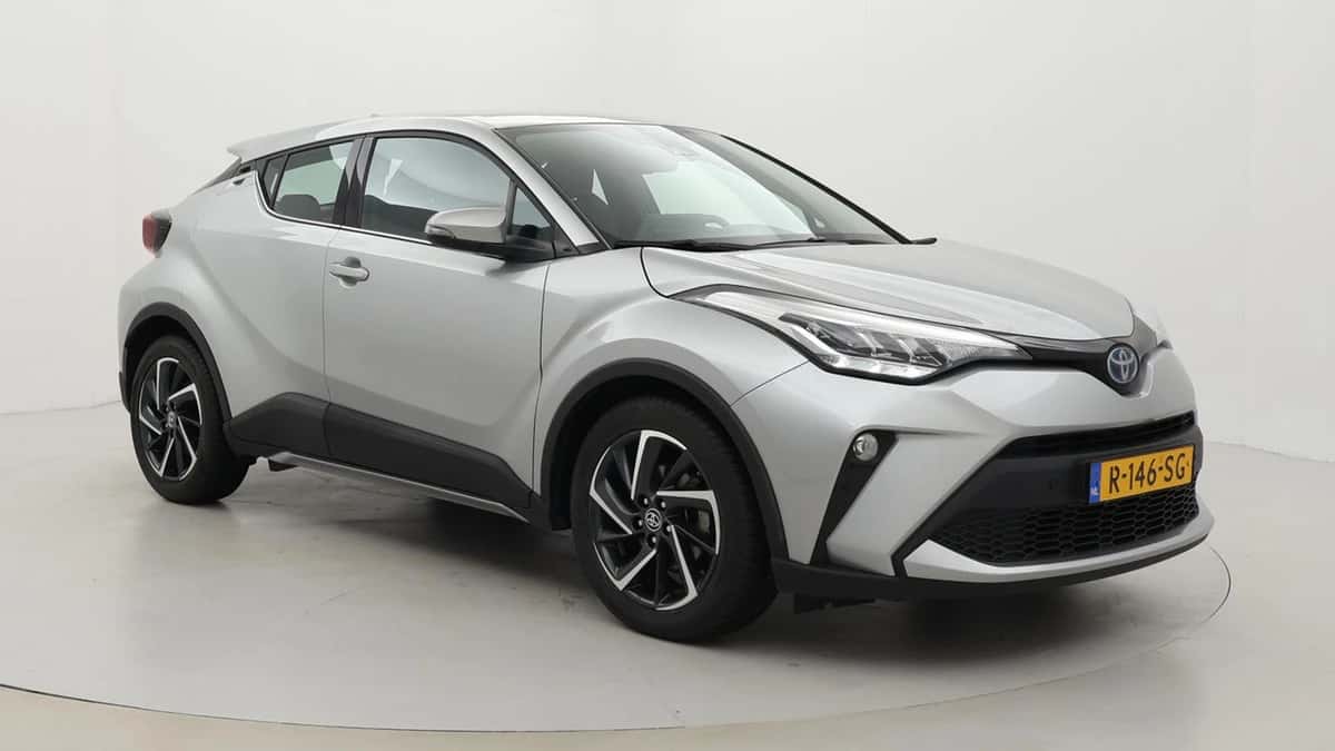 Toyota C-HR (2022) — foto 1