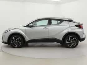 Toyota C-HR (2022) thumbnail 17