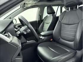 Toyota RAV4 (2024) thumbnail 11