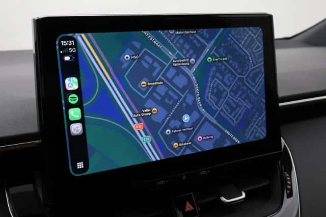Toyota Corolla (2023) thumbnail 6