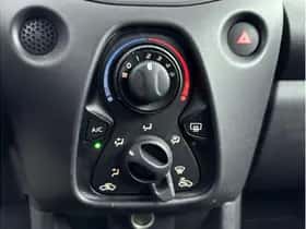 Toyota Aygo (2021) thumbnail 15