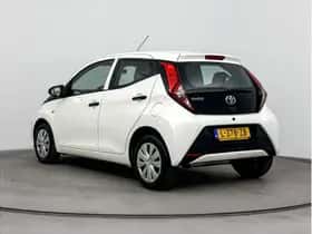 Toyota Aygo (2021) thumbnail 3