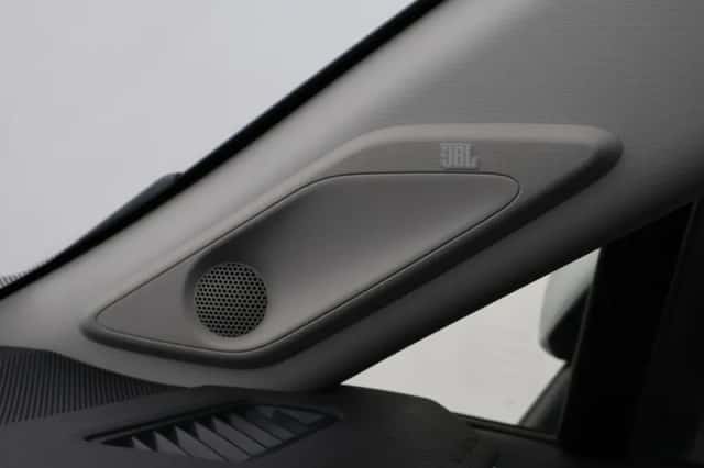 Toyota RAV4 (2020) thumbnail 6