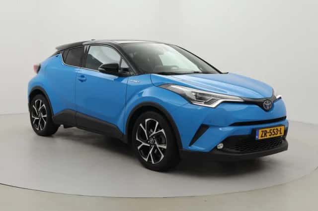 Toyota C-HR (2019) thumbnail 1