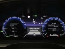 Toyota Yaris Cross (2025) thumbnail 3