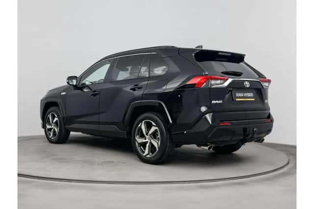Toyota RAV4 (2022) thumbnail 4