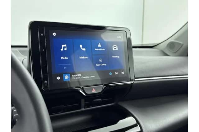 Toyota Yaris Cross (2025) thumbnail 5
