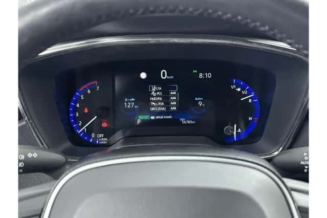 Toyota Corolla (2021) thumbnail 3