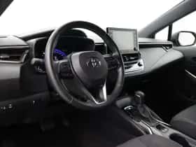 Toyota Corolla (2020) thumbnail 2