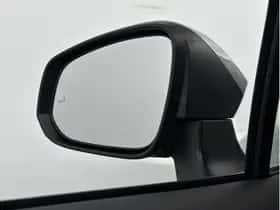 Toyota Corolla (2025) thumbnail 5