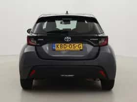 Toyota Yaris (2023) thumbnail 12