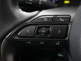Toyota Yaris (2023) thumbnail 17