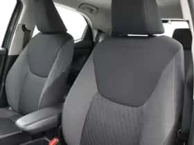 Toyota Yaris (2023) thumbnail 10