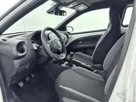 Toyota Aygo X (2025) thumbnail 14