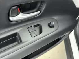 Toyota Aygo X (2025) thumbnail 15