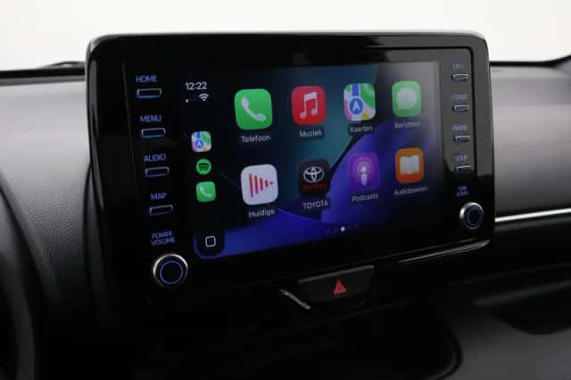 Toyota Yaris (2021) thumbnail 6