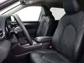 Toyota Highlander (2024) thumbnail 12