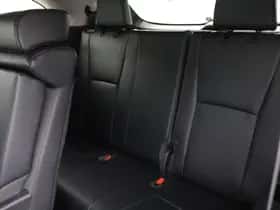 Toyota Highlander (2024) thumbnail 13