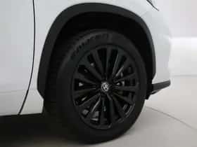 Toyota Highlander (2024) thumbnail 16
