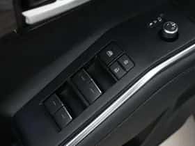 Toyota Highlander (2024) thumbnail 22