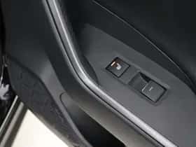 Toyota RAV4 (2025) thumbnail 42