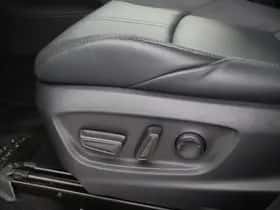 Toyota Corolla (2024) thumbnail 12
