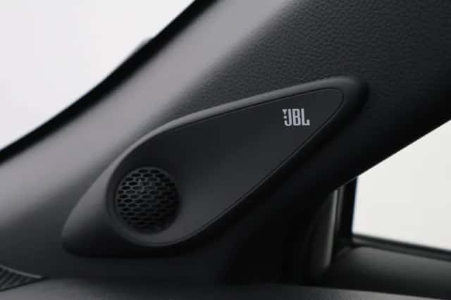 Toyota Corolla (2024) thumbnail 6