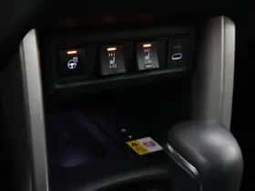 Toyota Corolla (2024) thumbnail 7
